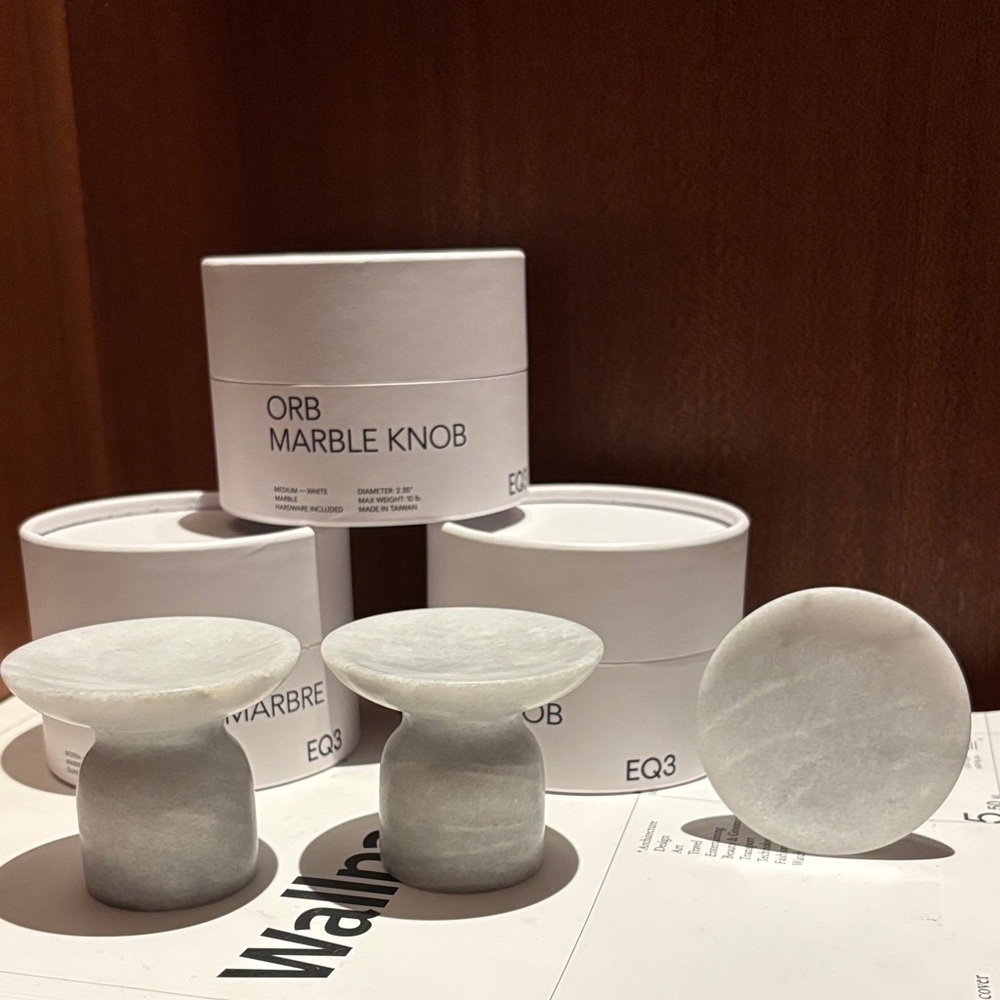 NWT EQ3 Marble Wall Knobs